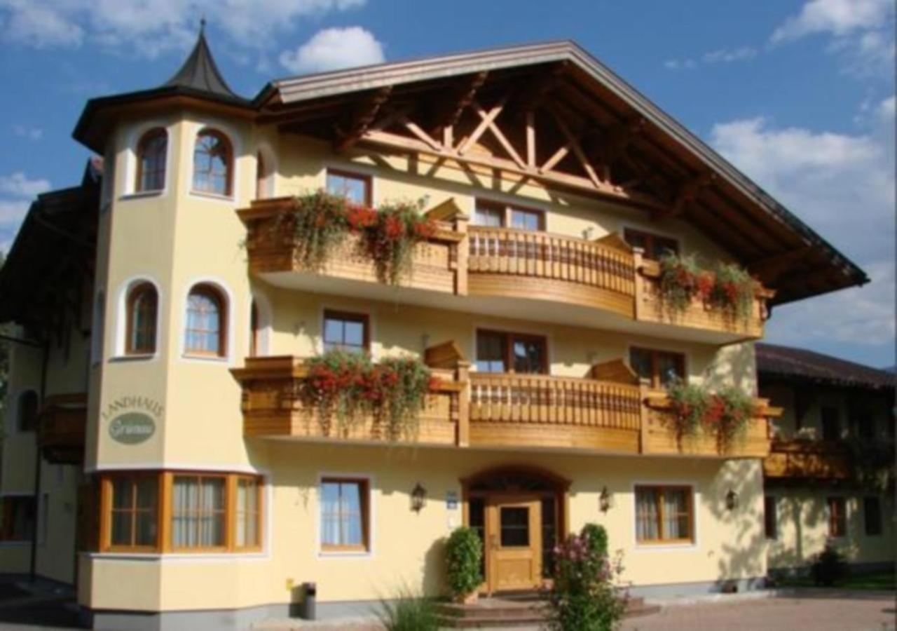 Landhaus Grünau Wals-Siezenheim Exterior foto